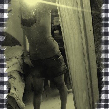 Profil de Dhelia, 28 ans, Plans cul à Brome (Québec)